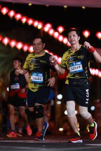 BIB: 
                            <button type="button" onclick="openModal(23300944)" class="btn btn-primary btn-sm float-right btn-popup" data-toggle="modal" data-target=".modal-high-quality">
                        <i class="fas fa-shopping-cart"></i> Add to Cart
                    </button>
                                            <button type="button" onclick="isThisMe(23300944, true)" class="btn btn-success btn-sm float-right btn-popup btn-isme hidden" data-toggle="tooltip" data-placement="bottom" title="นี่คือรูปของคุณใช่ไหม คลิกที่นี่เพื่อเอาเข้าอัลบั้ม">
                        <i class="fas fa-plus"></i> Add to album
                    </button>
                    <button type="button" onclick="isThisMe(23300944, false)" class="btn btn-warning btn-sm float-right btn-popup btn-isnotme hidden">
                        <i class="fas fa-ban"></i> Remove from album
                    </button>